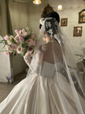 Vintage Ball Gown Strapless Satin Beaded With Sleeves Long Wedding Dresses HZ1024